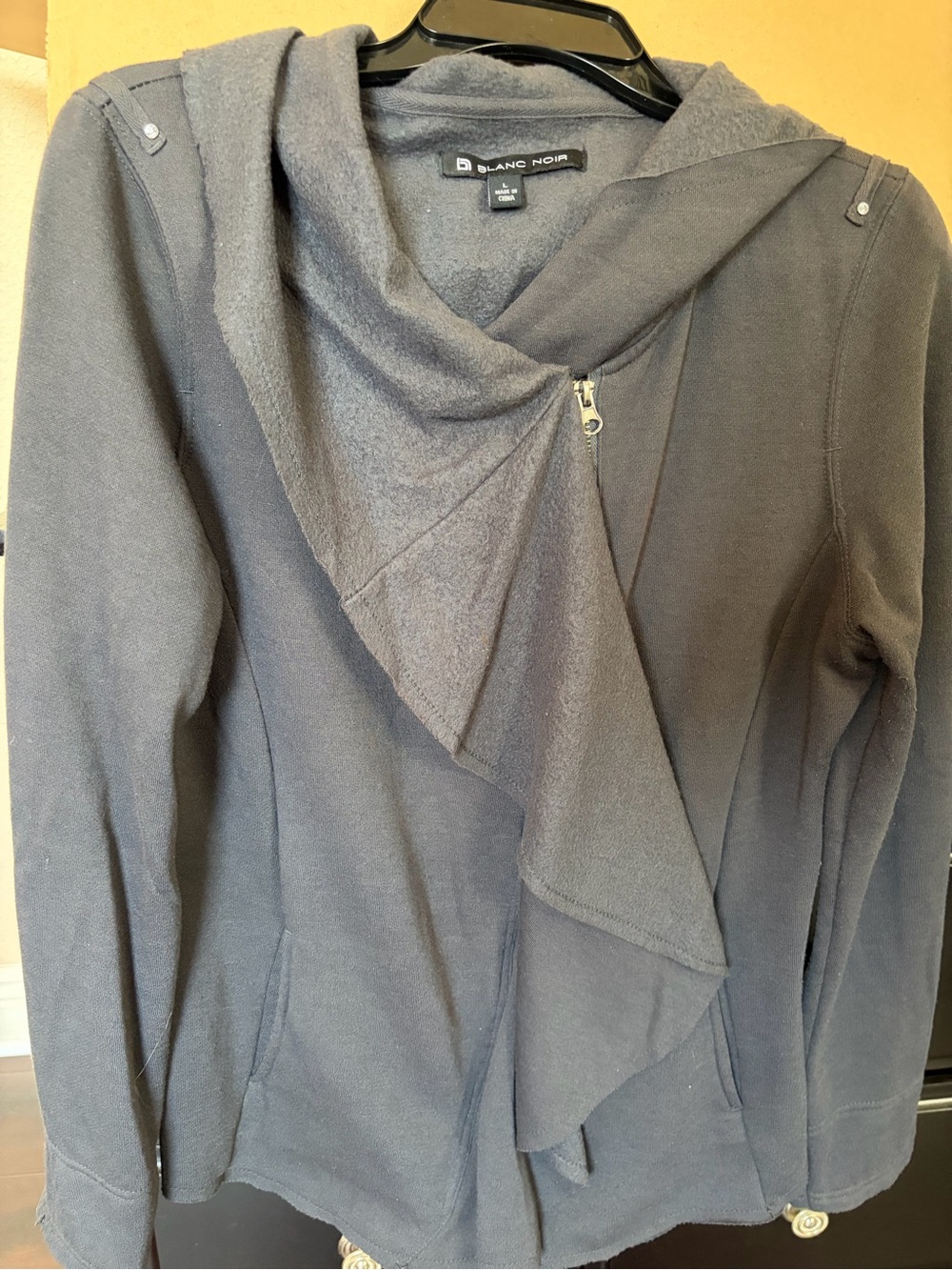 $7 SALE blanc noir Charcoal Black Asymmetrical Zip Cardigan Hoodie